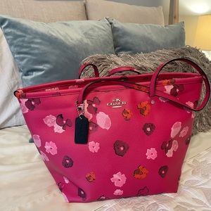 Large Coach Tote